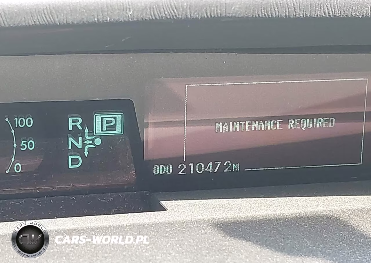 2014 Toyota Prius Two VIN:JTDKN3DU8E1749199 - 15