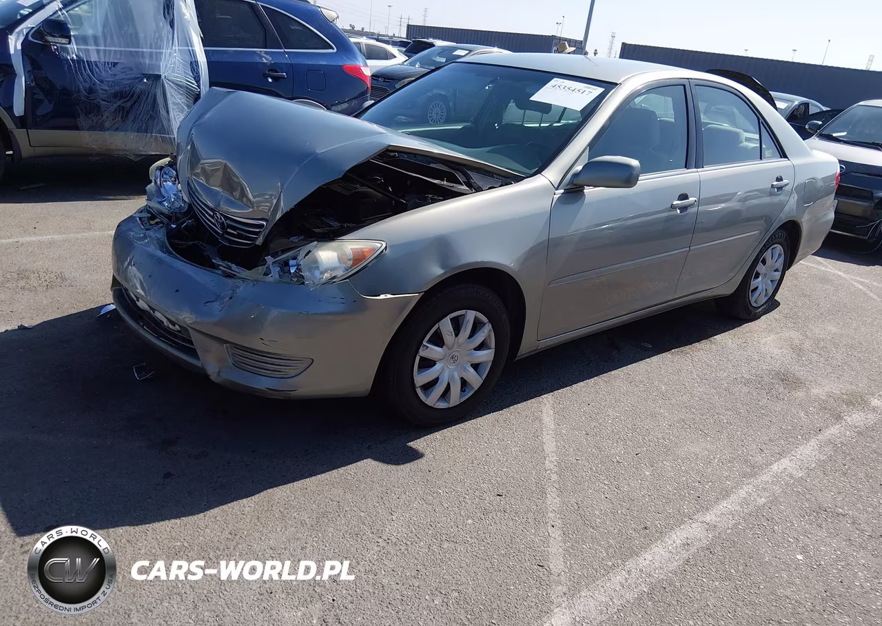 2005 Toyota Camry Le VIN:4T1BE32K15U571714 - 2
