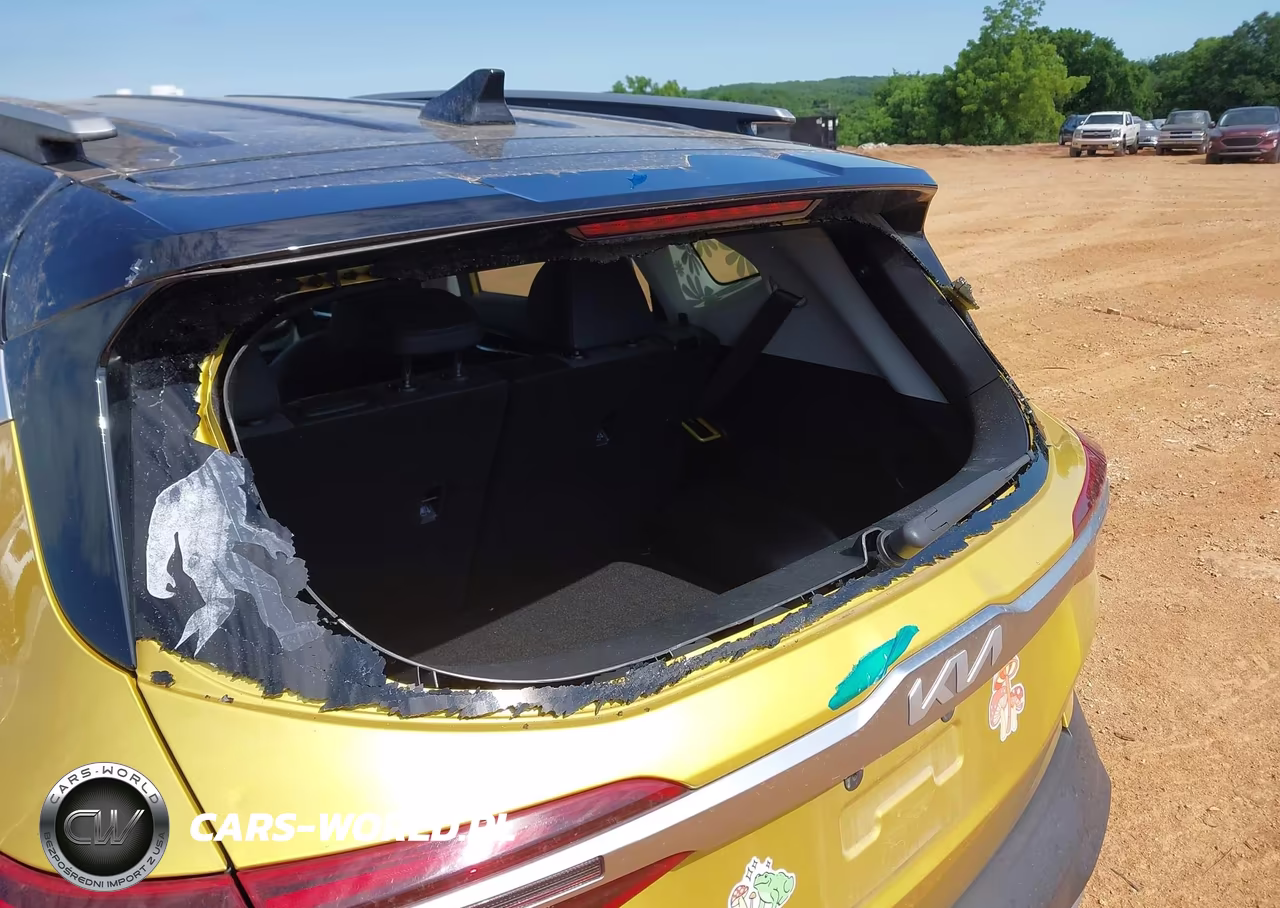 2023 Kia Seltos S VIN:KNDEU2AA2P7388170 - 6