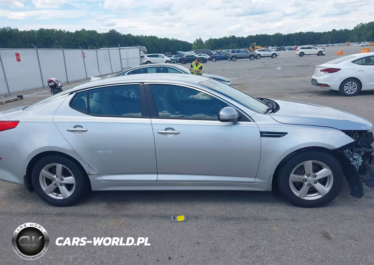 2015 Kia Optima Lx VIN:5XXGM4A7XFG488189 - 14