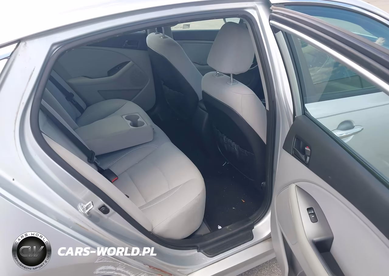 2015 Kia Optima Lx VIN:5XXGM4A7XFG488189 - 8