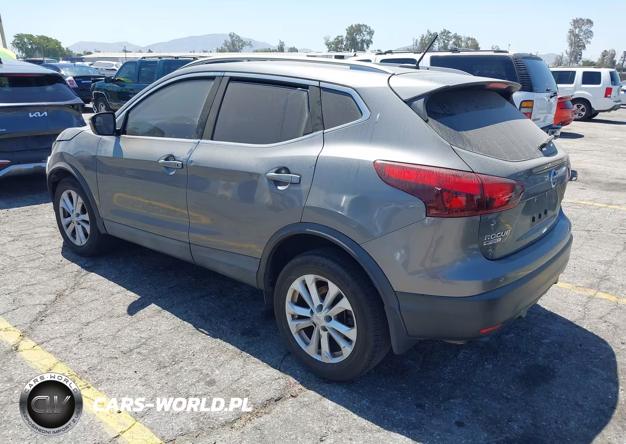 2018 Nissan Rogue Sport Sv VIN:JN1BJ1CP5JW185149 - 3