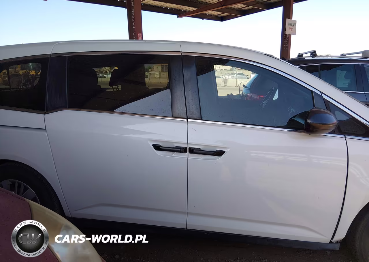 2015 Honda Odyssey Lx VIN:5FNRL5H23FB042352 - 13