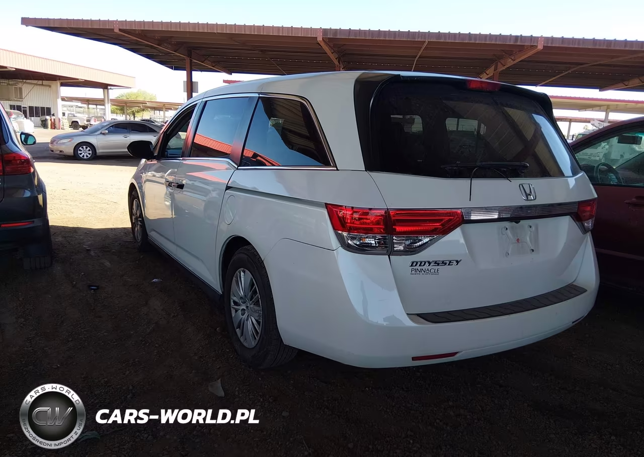 2015 Honda Odyssey Lx VIN:5FNRL5H23FB042352 - 3