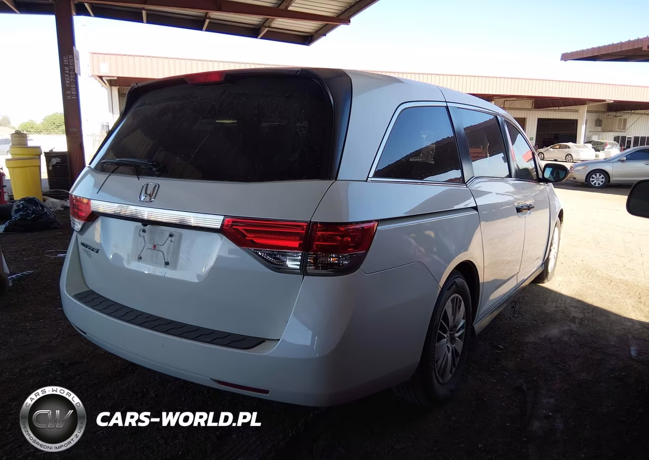 2015 Honda Odyssey Lx VIN:5FNRL5H23FB042352 - 4