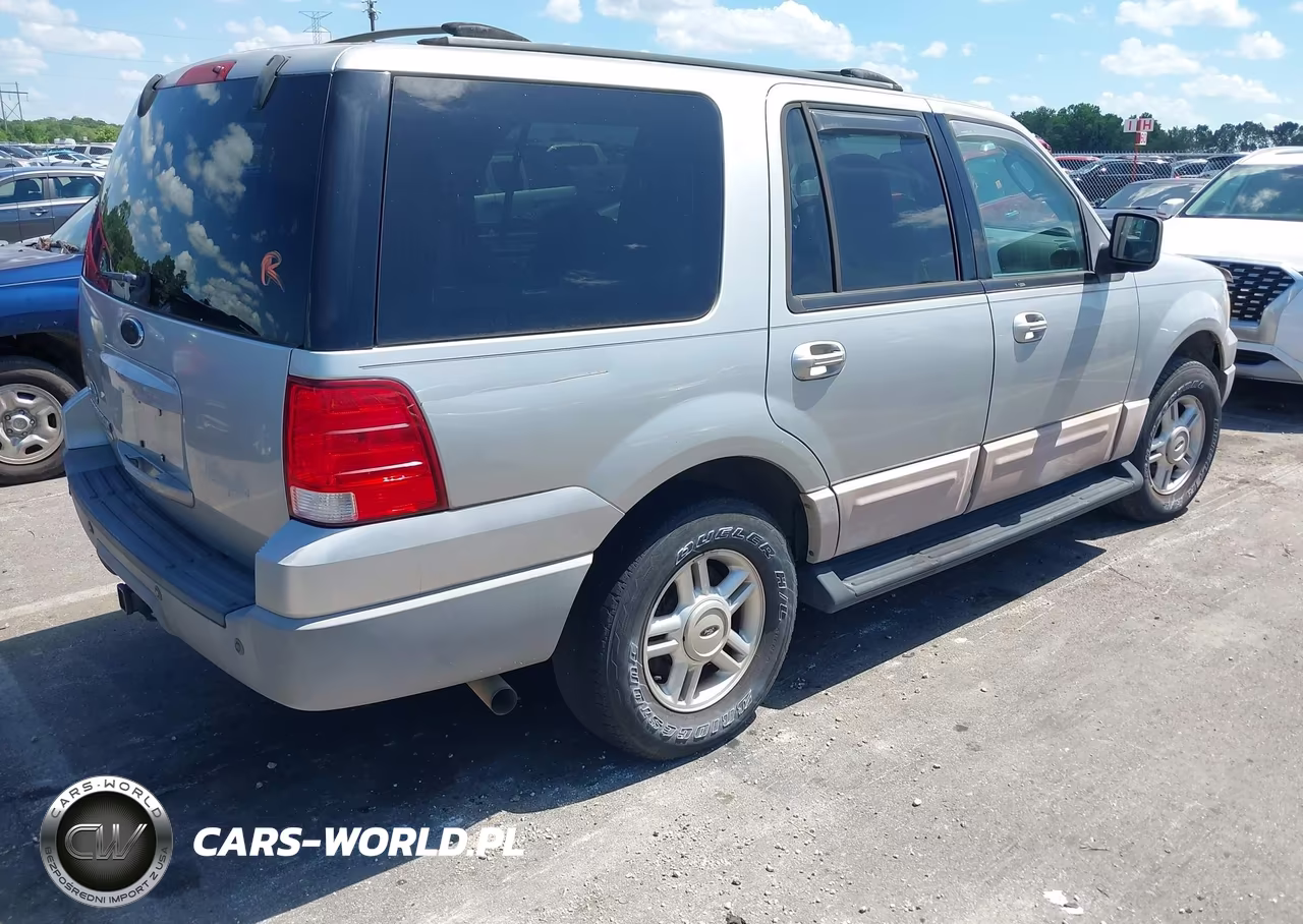 2003 Ford Expedition Xlt VIN:1FMPU15L83LC25597 - 4