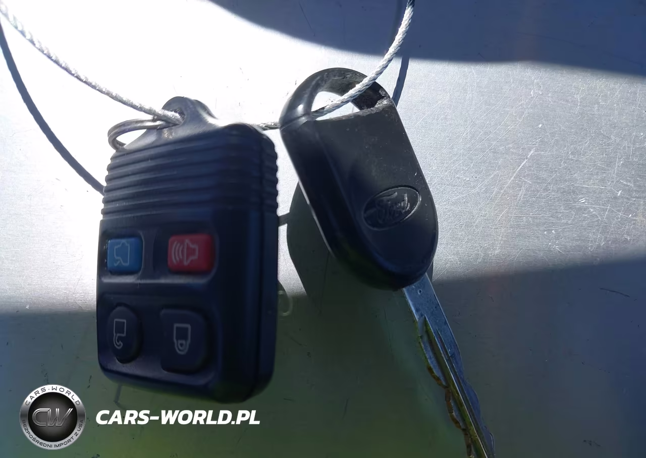 2007 Ford Focus S-Se-Ses VIN:1FAHP34N17W186201 - 11