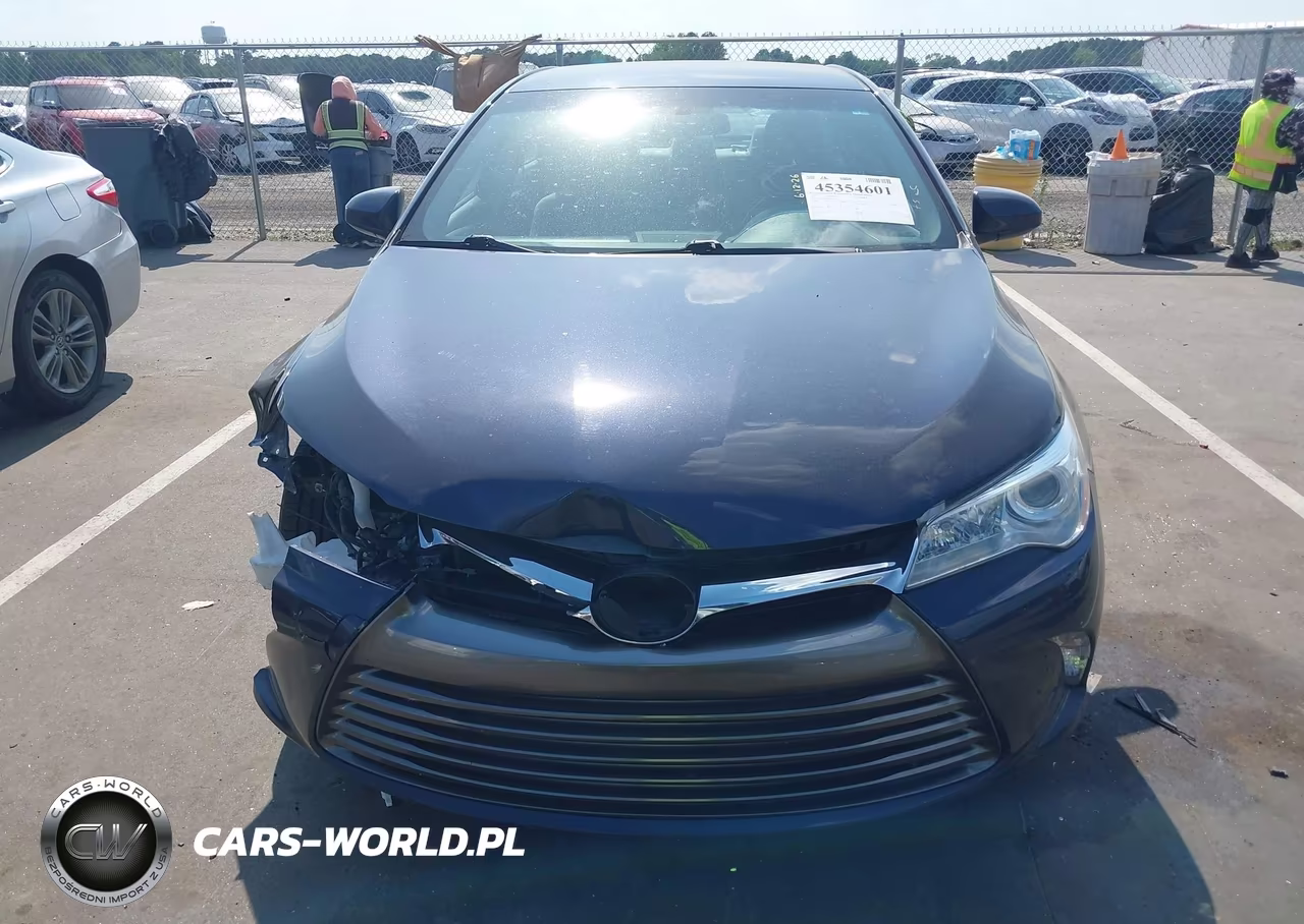 2015 Toyota Camry Le VIN:4T4BF1FK4FR511459 - 12