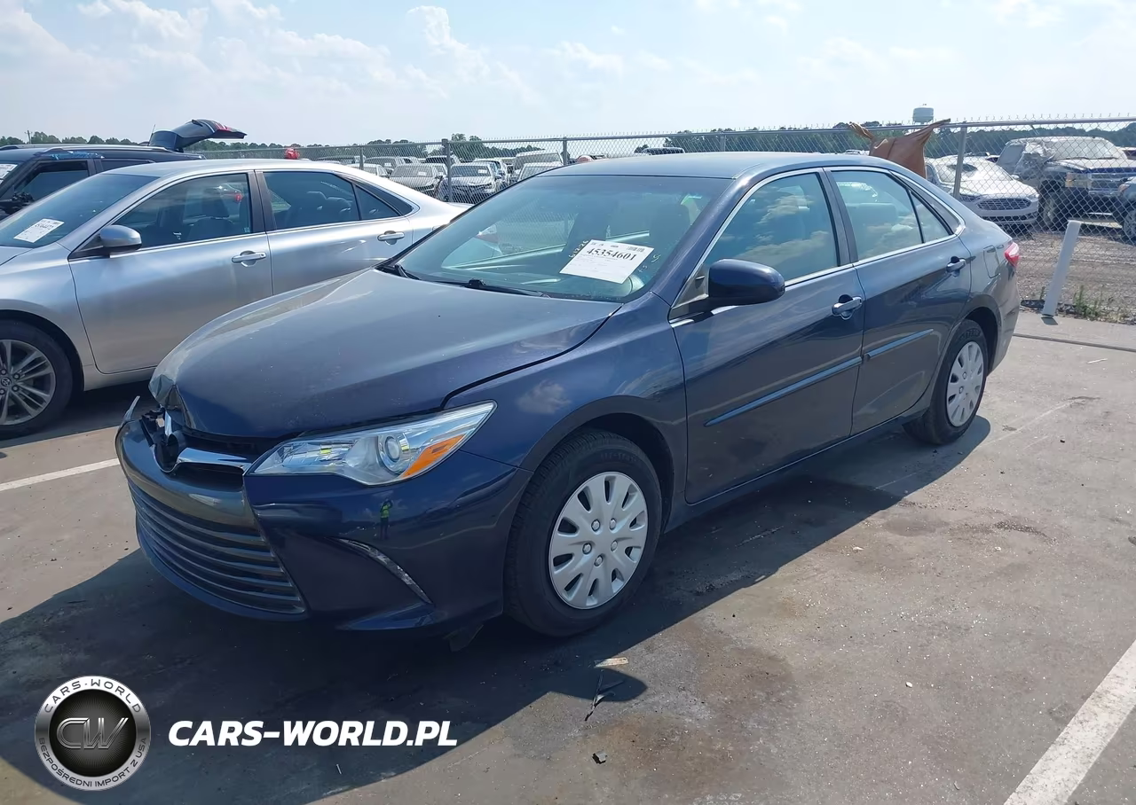 2015 Toyota Camry Le VIN:4T4BF1FK4FR511459 - 2
