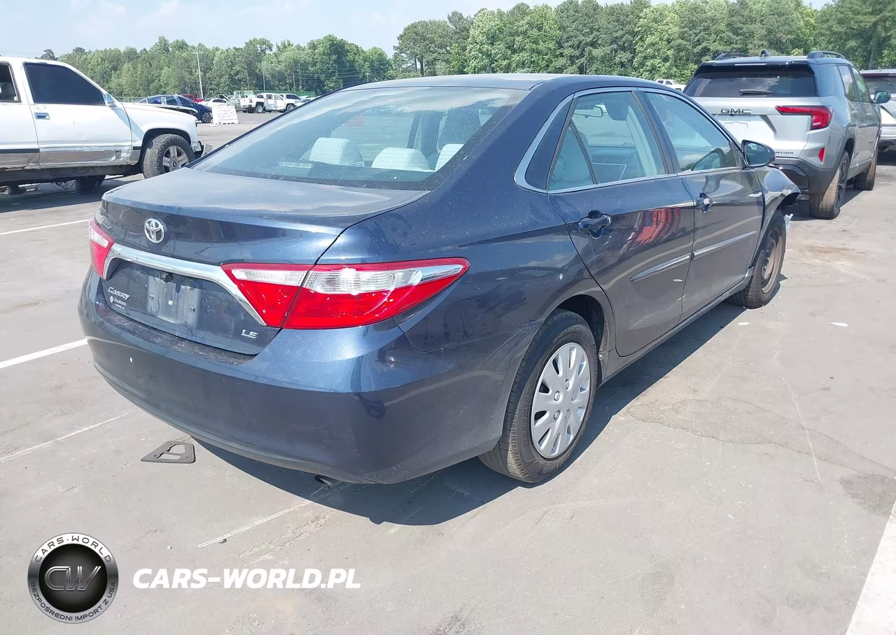 2015 Toyota Camry Le VIN:4T4BF1FK4FR511459 - 4