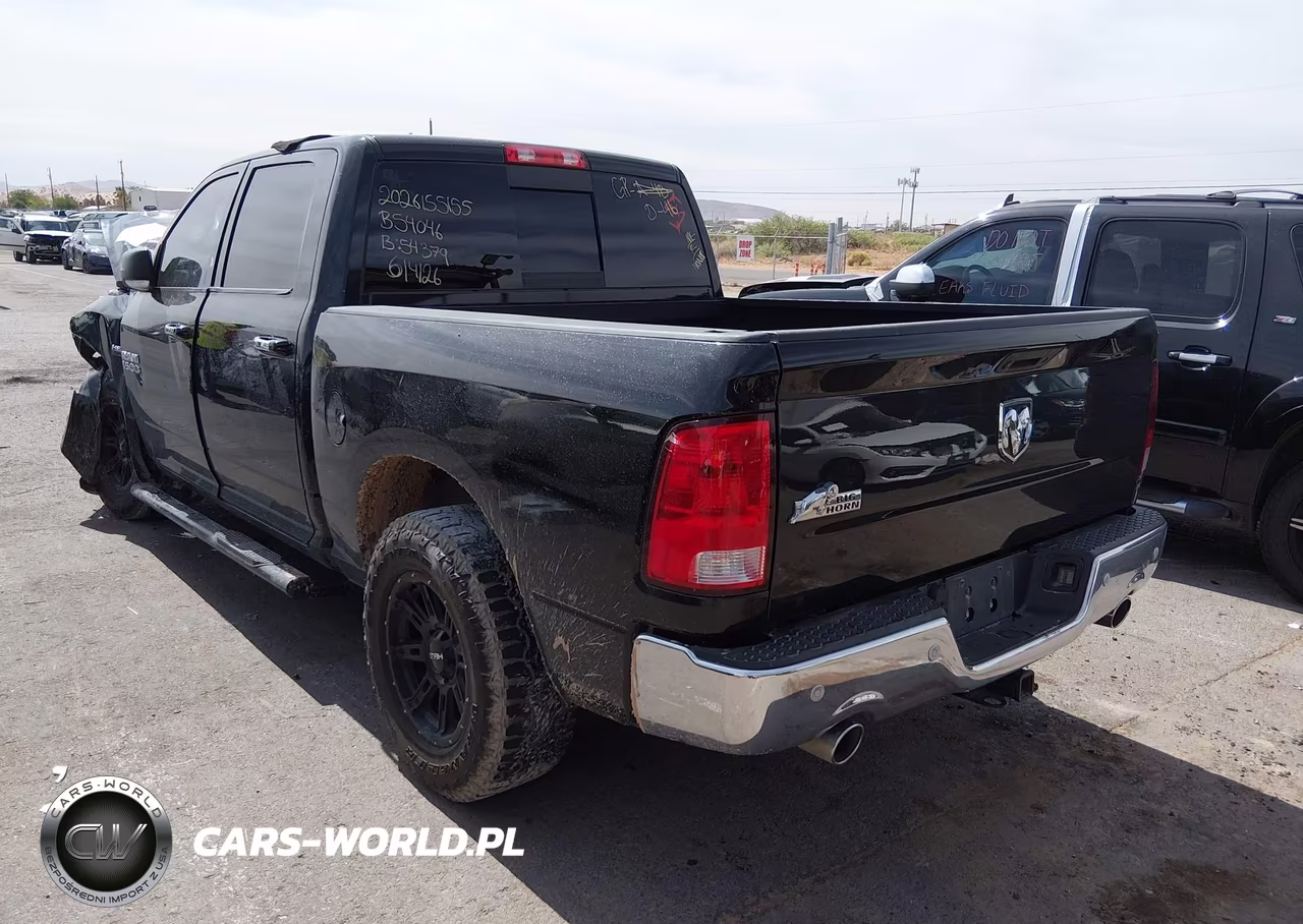 2017 Ram 1500 VIN:3C6RR6LT5HG777018 - 13
