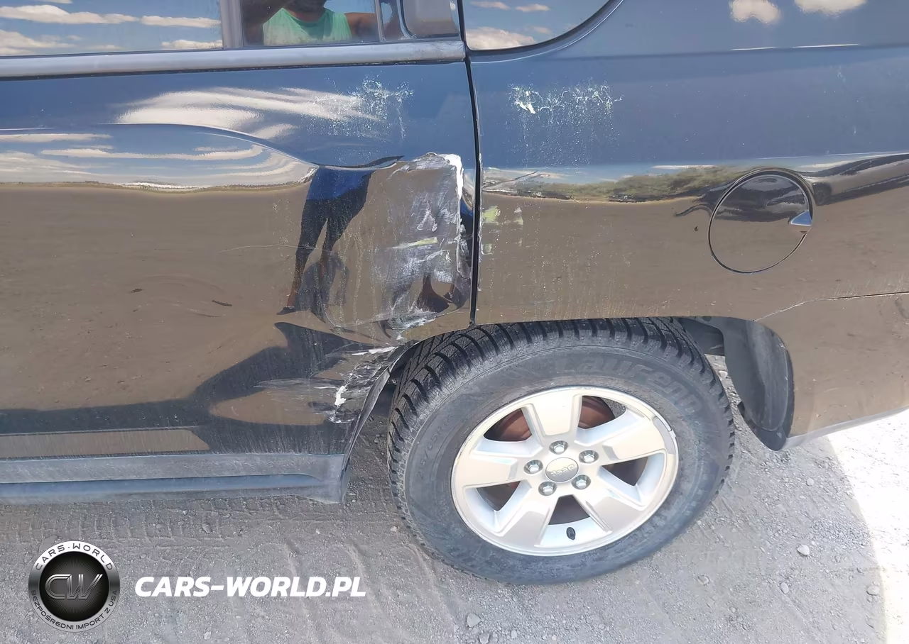 2014 Jeep Compass Sport VIN:1C4NJCBA7ED881984 - 6
