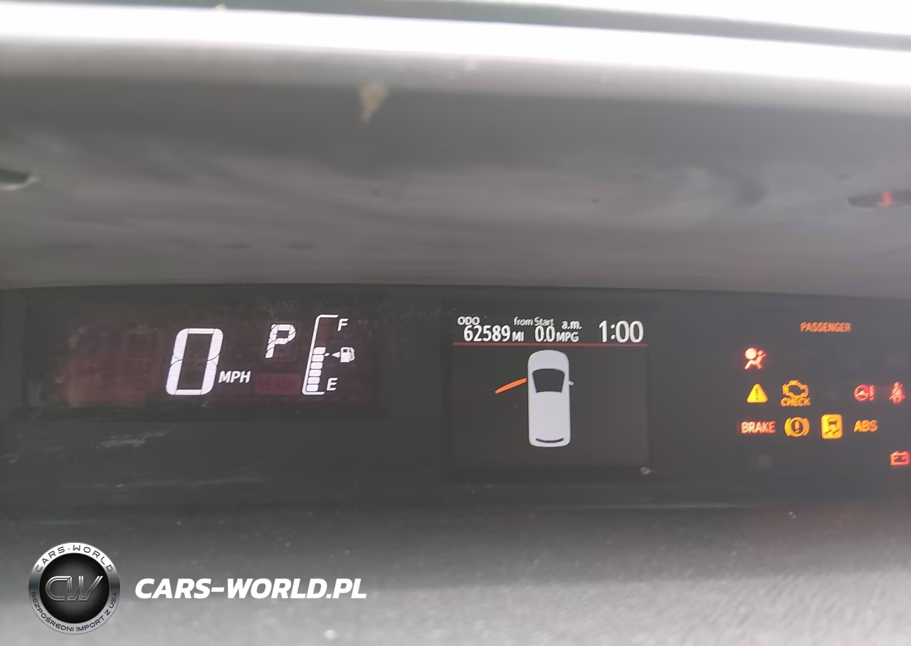 2015 Toyota Prius C One VIN:JTDKDTB35F1099472 - 7