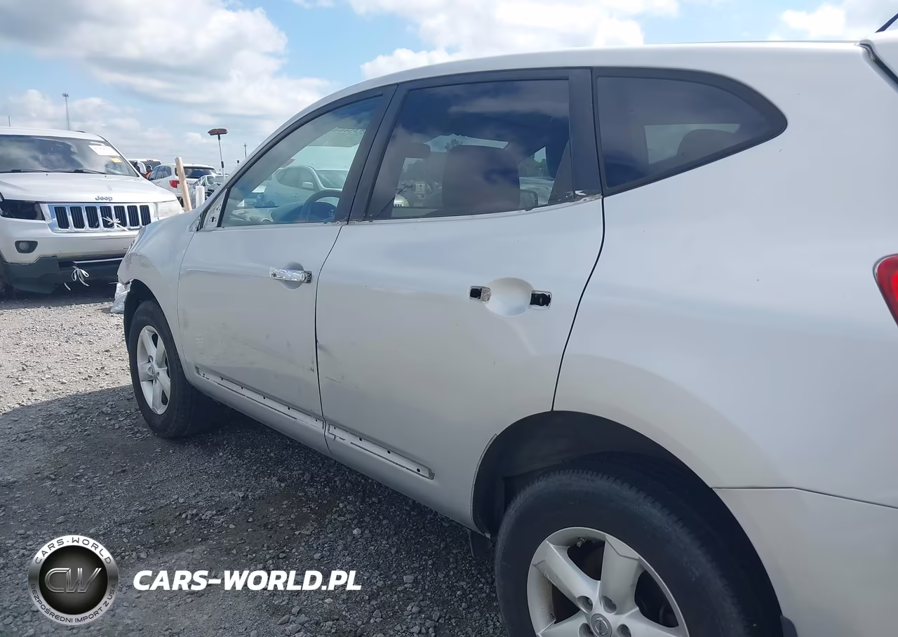 2013 Nissan Rogue S VIN:JN8AS5MT7DW521319 - 17