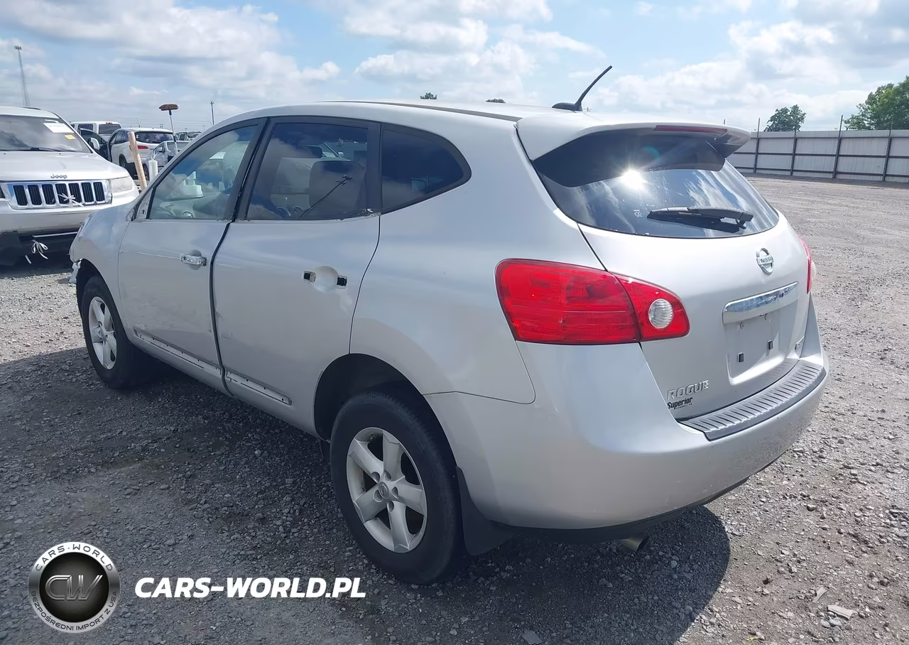 2013 Nissan Rogue S VIN:JN8AS5MT7DW521319 - 3