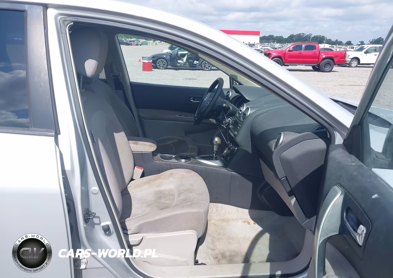 2013 Nissan Rogue S VIN:JN8AS5MT7DW521319 - 5