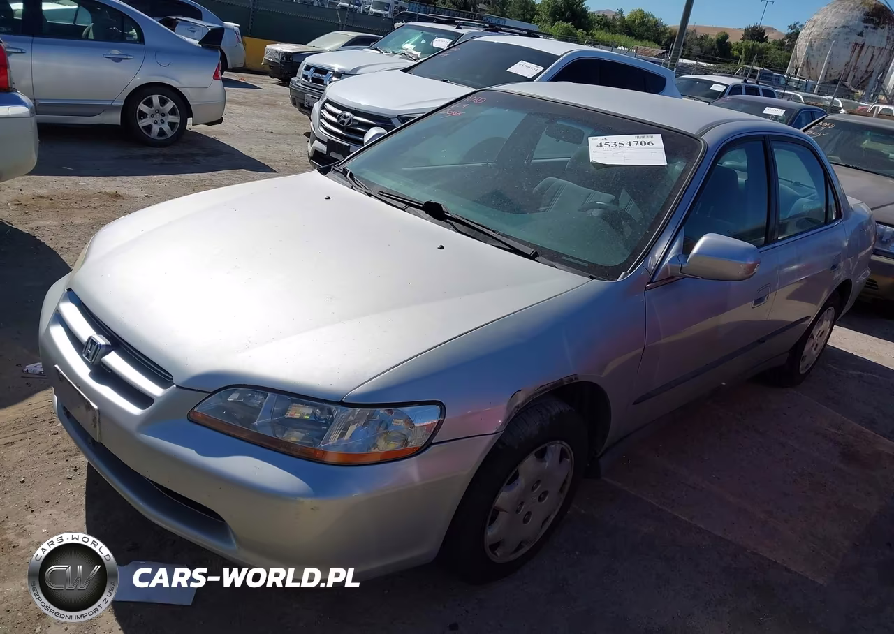 2000 Honda Accord 2.3 Lx VIN:1HGCG5646YA003993 - 2