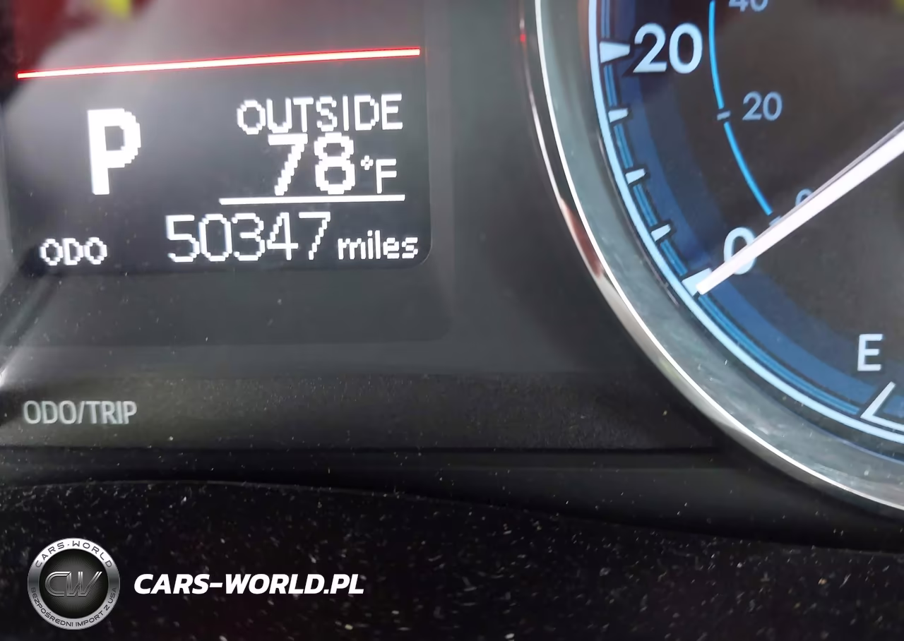 2019 Toyota Corolla Le VIN:5YFBURHEXKP918803 - 15