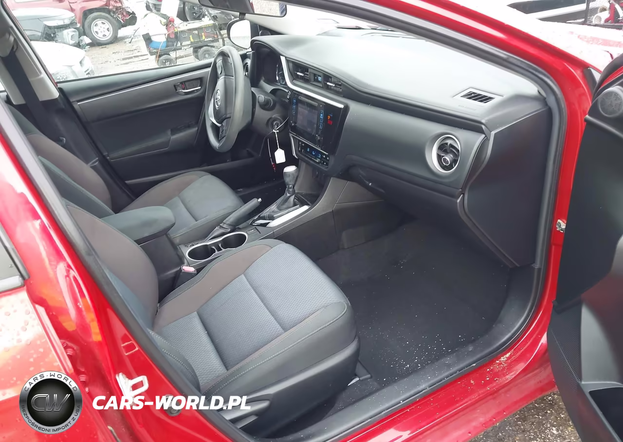 2019 Toyota Corolla Le VIN:5YFBURHEXKP918803 - 5