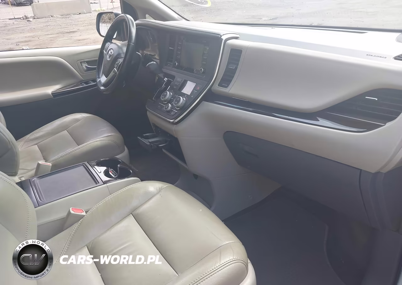2018 Toyota Sienna Xle 8 Passenger VIN:5TDYZ3DC0JS941641 - 5