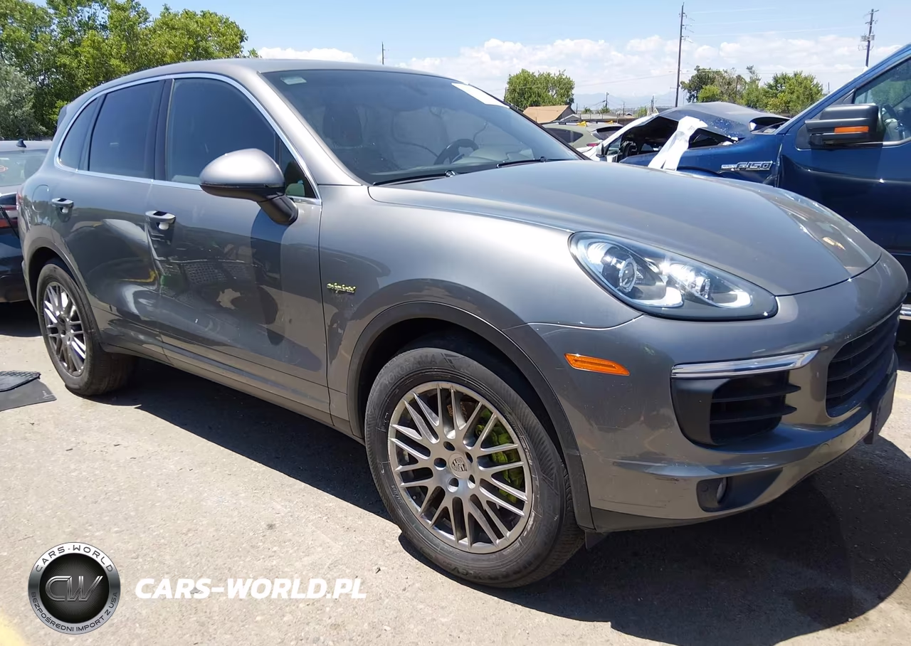 2015 Porsche Cayenne E-Hybrid S