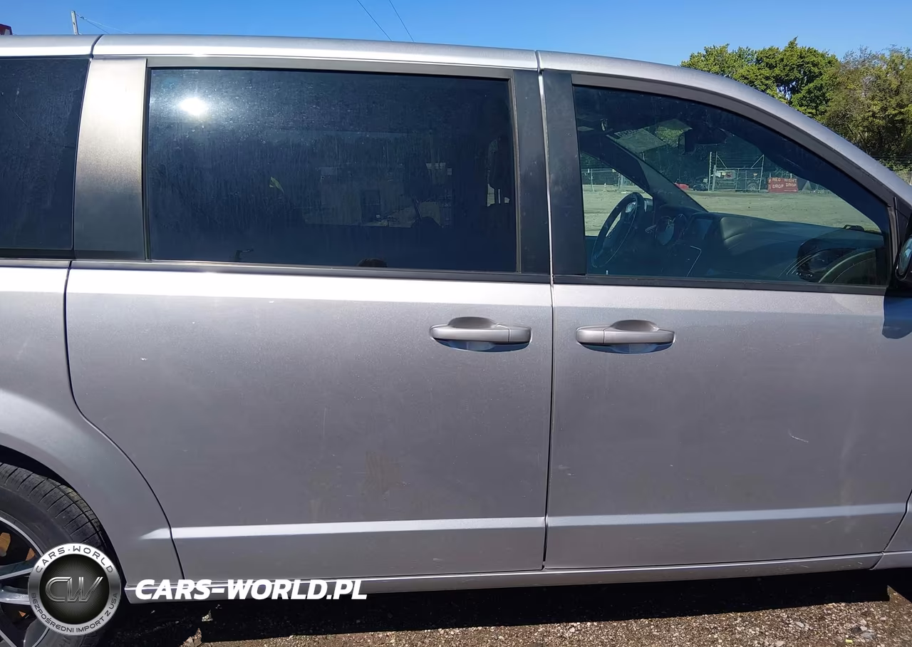 2018 Dodge Grand Caravan Se Plus VIN:2C4RDGBG5JR304074 - 14