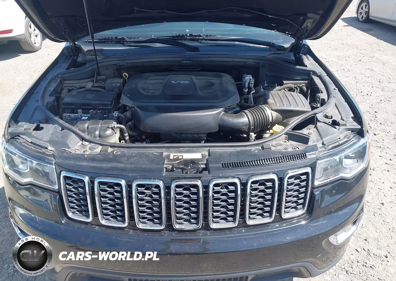 2018 Jeep Grand Cherokee Laredo E 4X2 VIN:1C4RJEAG5JC438459 - 10