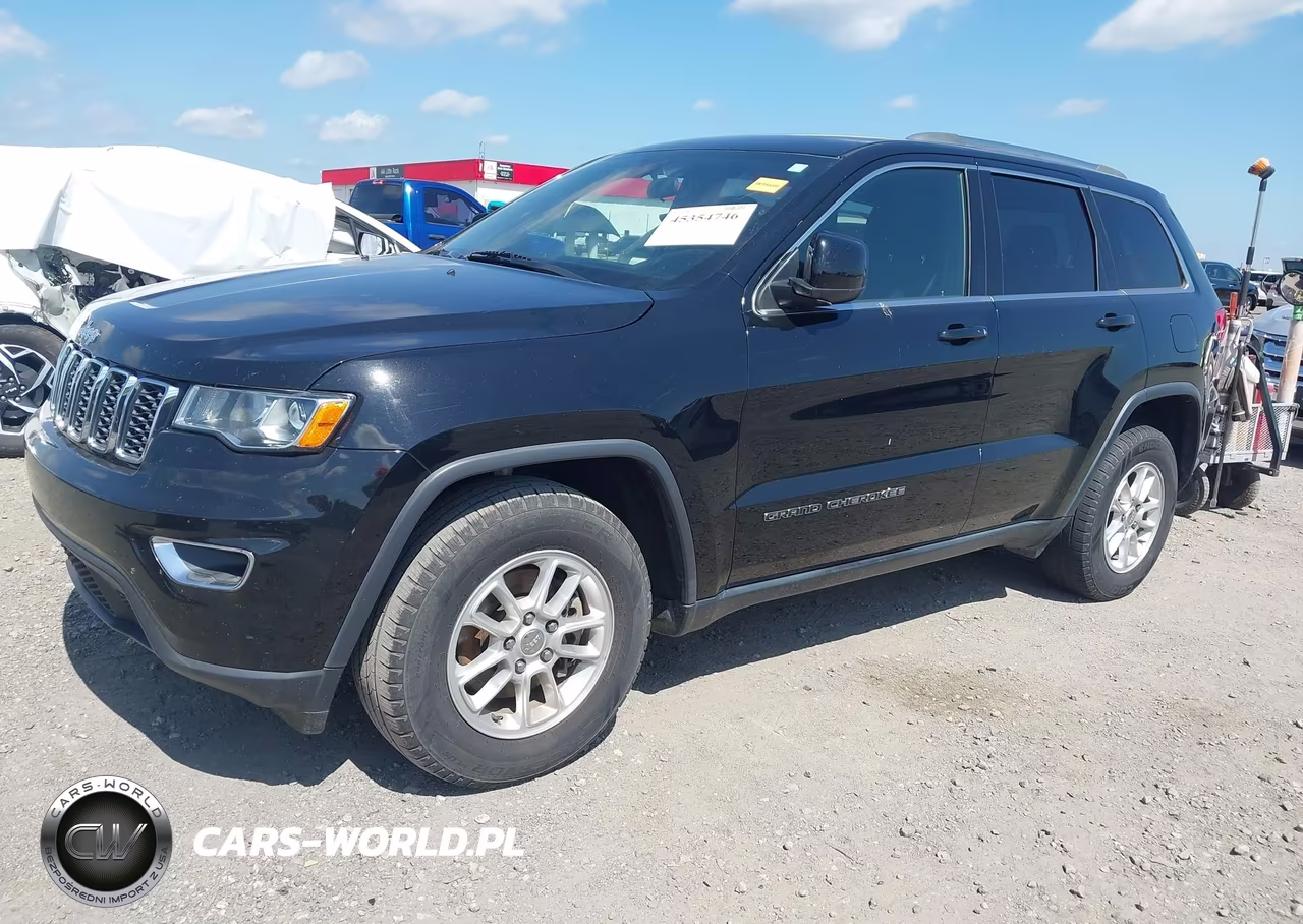 2018 Jeep Grand Cherokee Laredo E 4X2 VIN:1C4RJEAG5JC438459 - 2