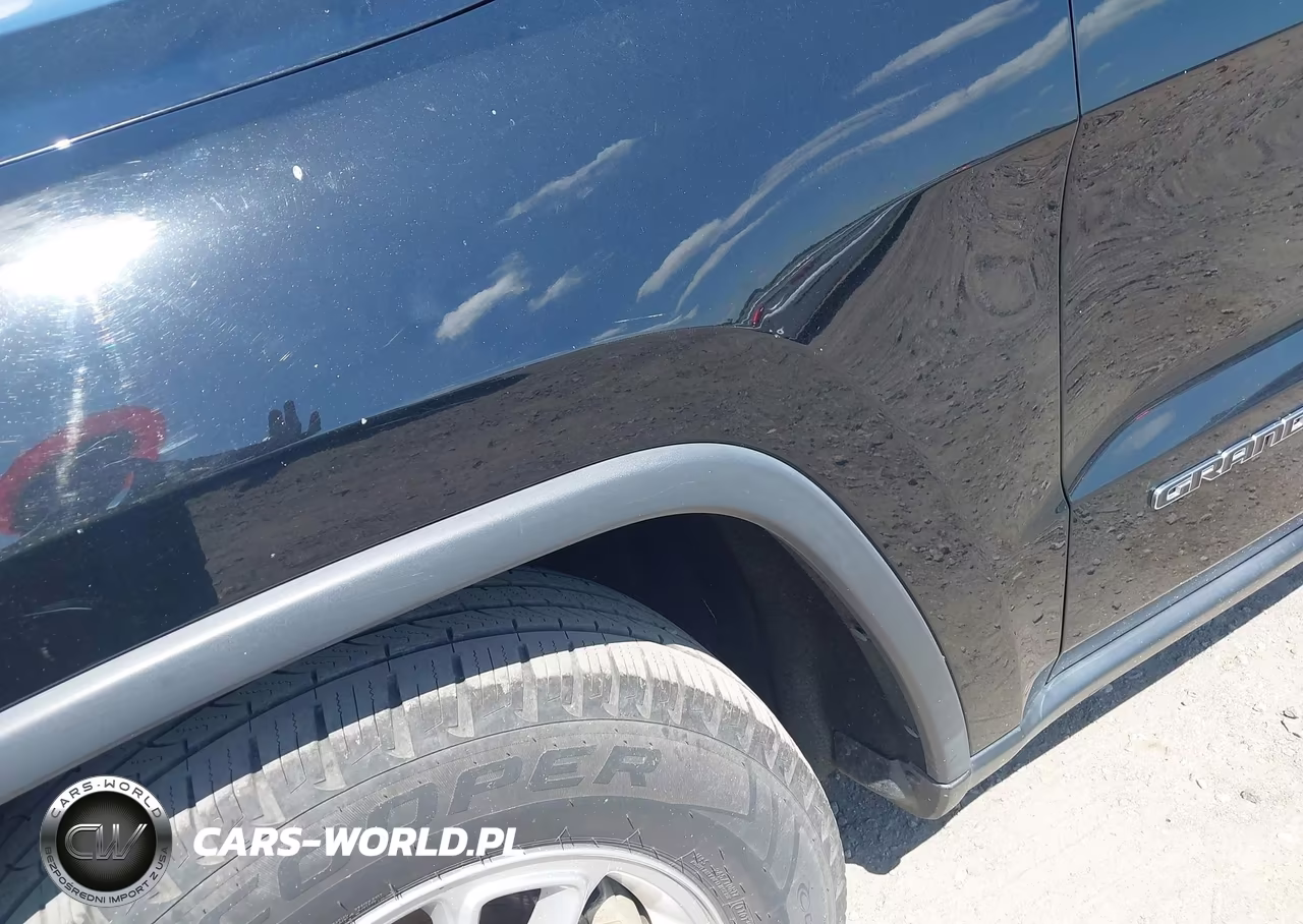2018 Jeep Grand Cherokee Laredo E 4X2 VIN:1C4RJEAG5JC438459 - 6