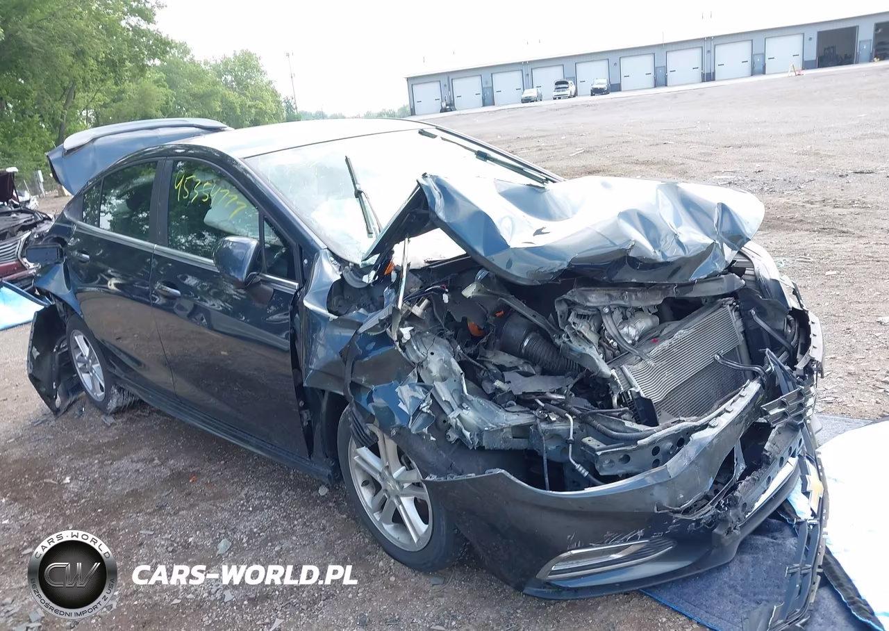 2017 Chevrolet Cruze Lt Auto VIN:1G1BE5SM3H7247905 - 6