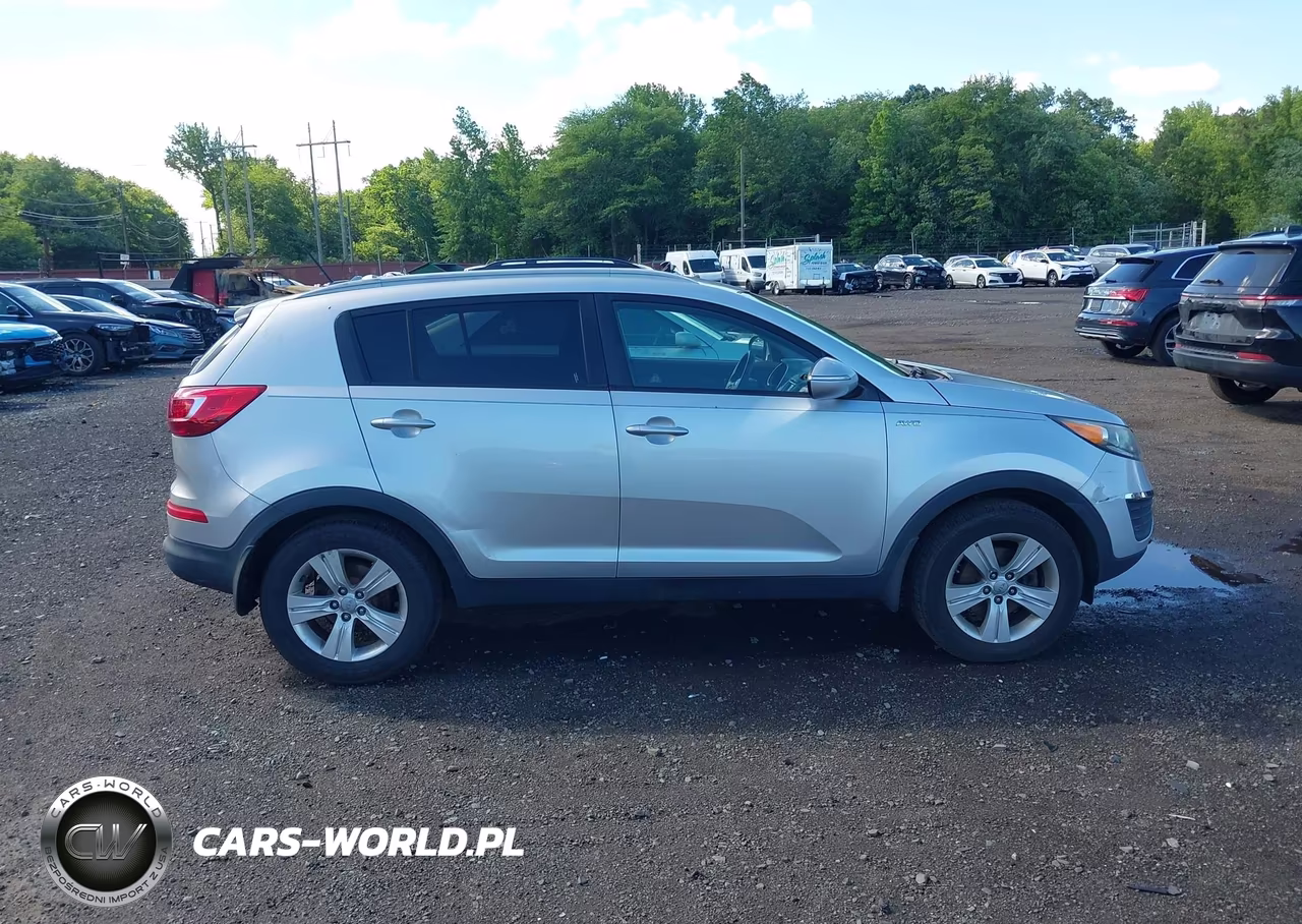 2013 Kia Sportage Lx VIN:KNDPBCA26D7388245 - 13