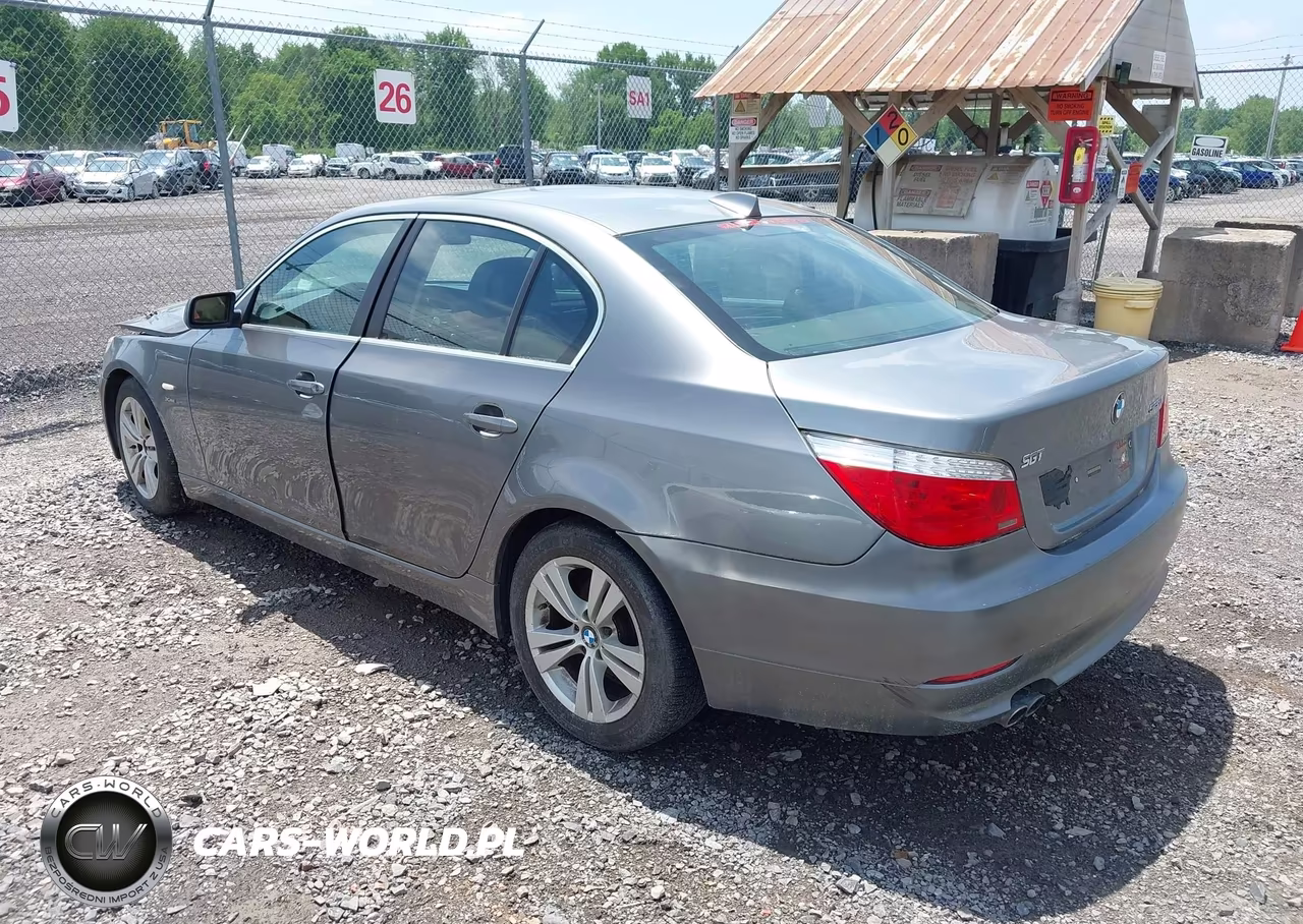 2009 BMW 528I xDrive VIN:WBANV13509C154849 - 3