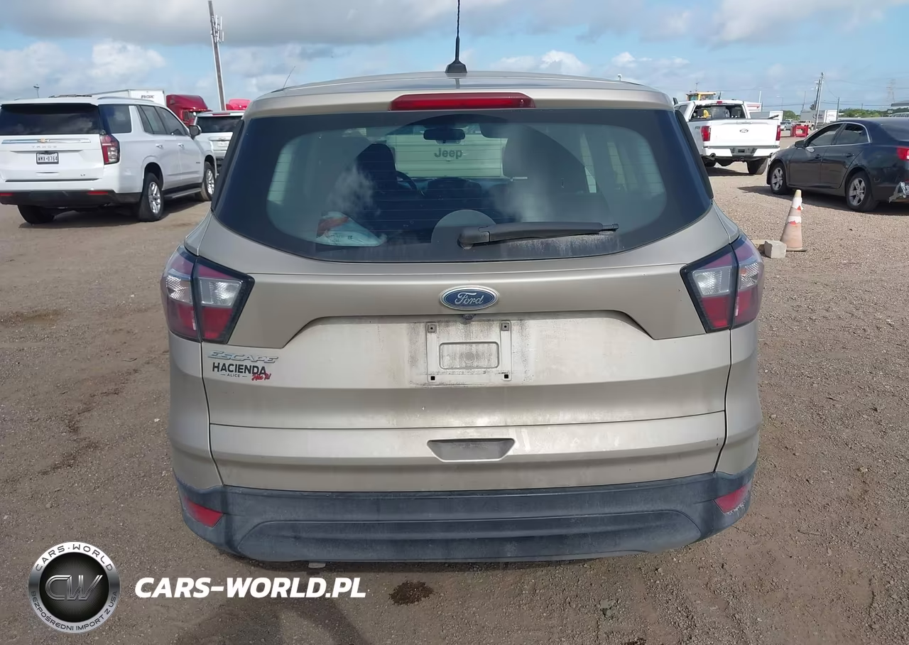 2017 Ford Escape S VIN:1FMCU0F71HUE93970 - 16