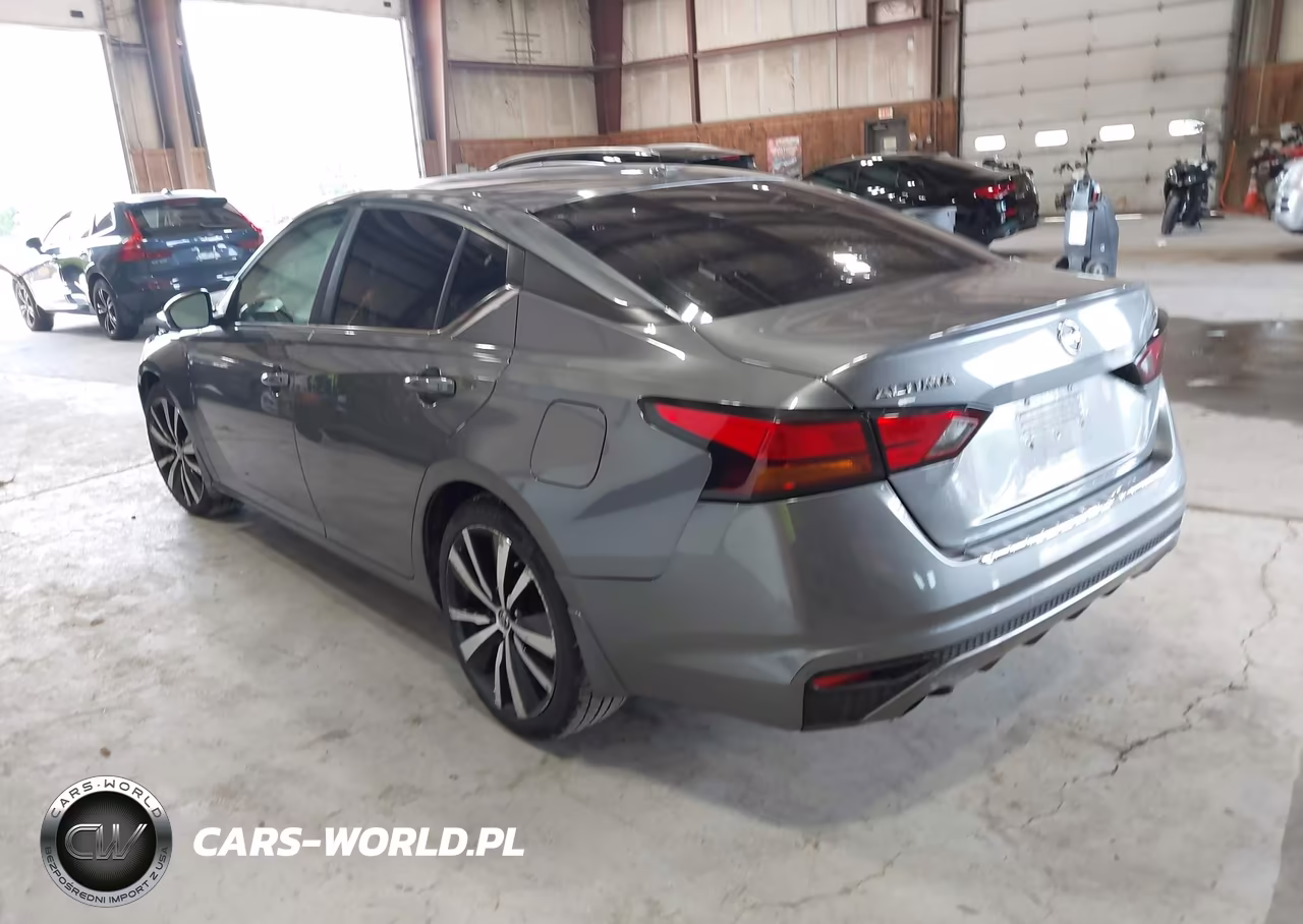 2021 Nissan Altima VIN:0000000000NY75958 - 3