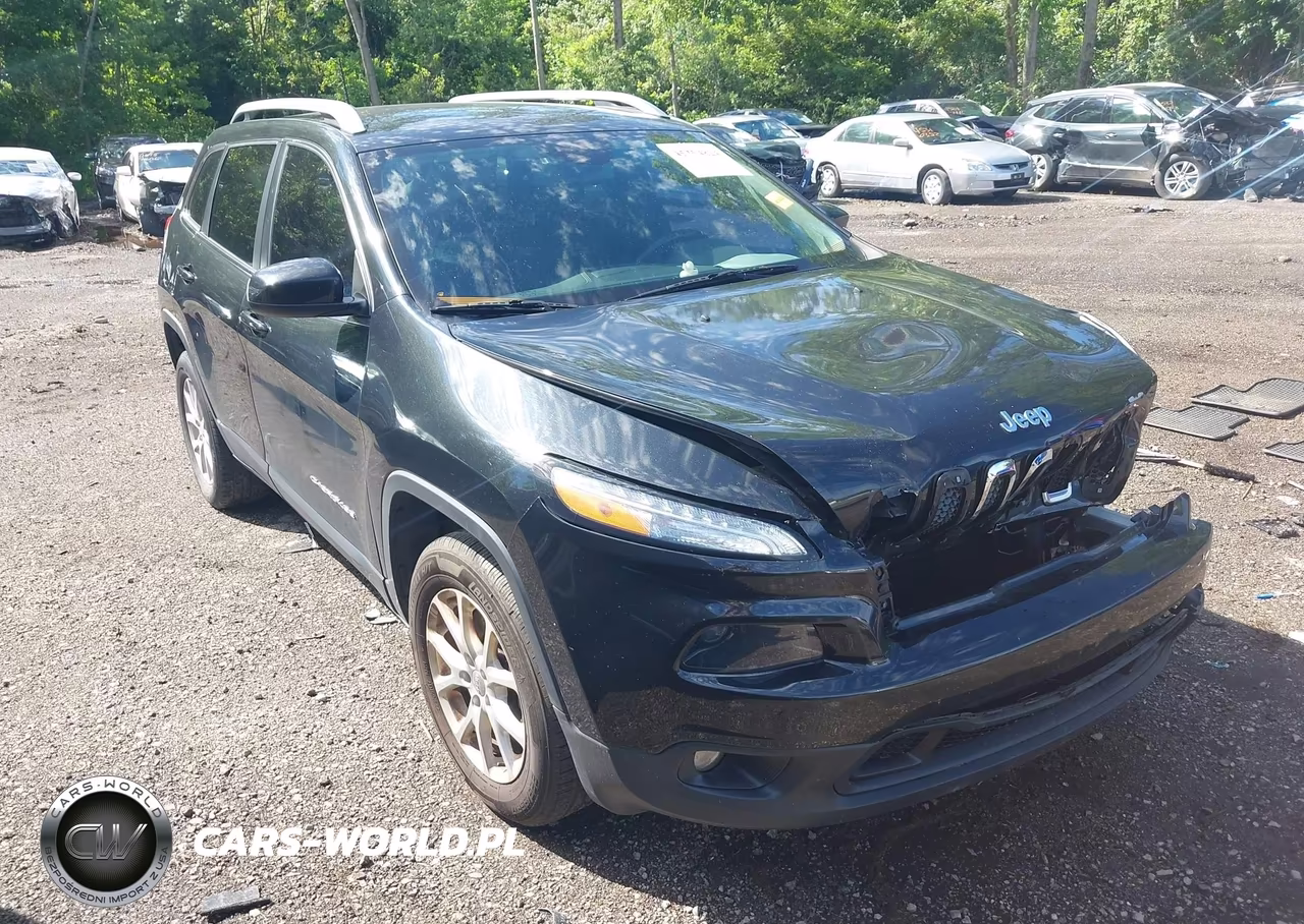 2016 Jeep Cherokee Latitude – zdjęcie 1 z 16