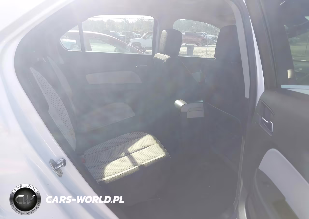 2014 Chevrolet Equinox Ls VIN:2GNALAEKXE6371958 - 8