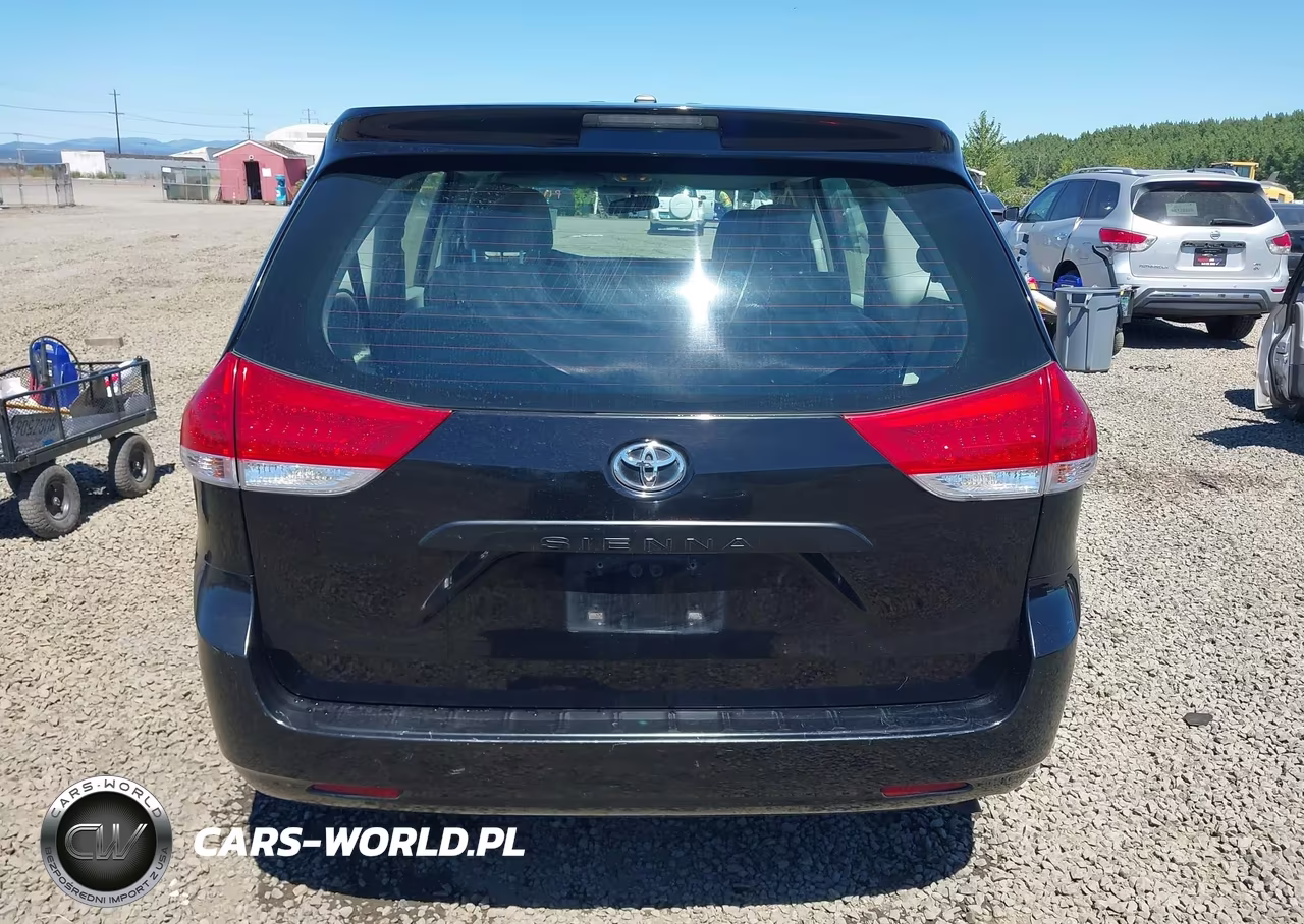 2013 Toyota Sienna L V6 7 Passenger VIN:5TDZK3DC4DS371303 - 17
