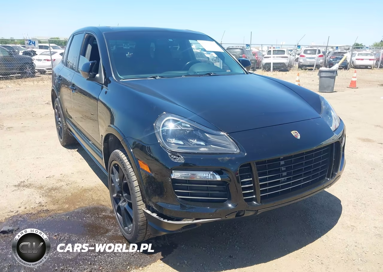 2010 Porsche Cayenne Gts