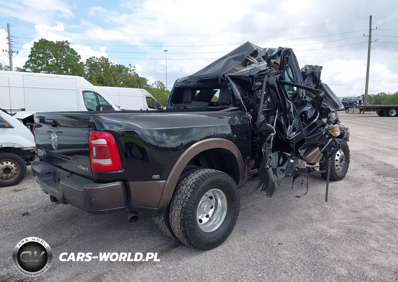 2024 Ram 3500 Limited Longhorn 4X4 6'4 Box VIN:3C63RRNL0RG273434 - 4