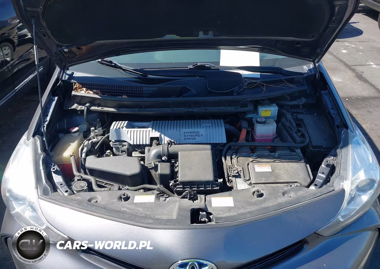 2017 Toyota Prius V Four VIN:JTDZN3EU2HJ060776 - 10