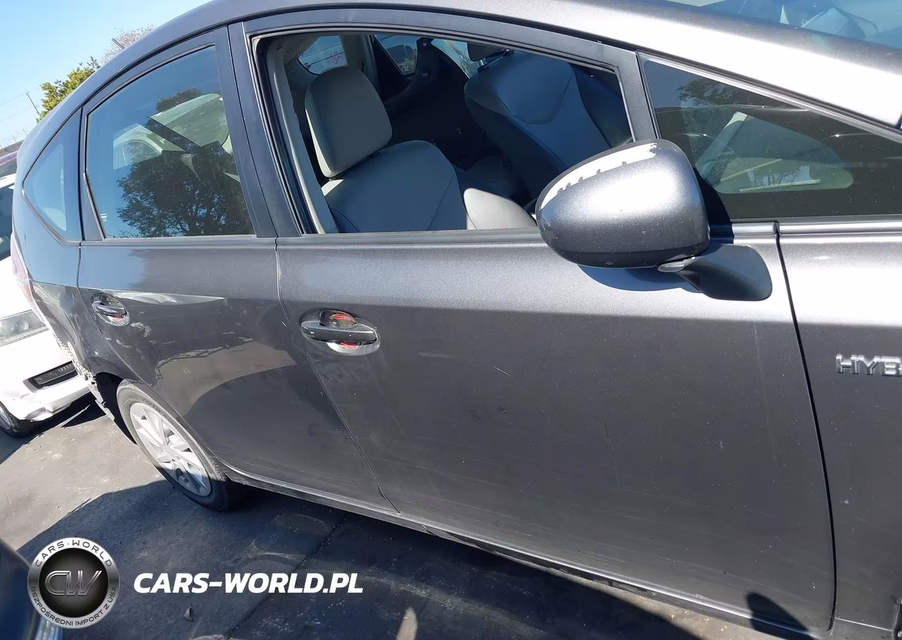 2017 Toyota Prius V Four VIN:JTDZN3EU2HJ060776 - 14