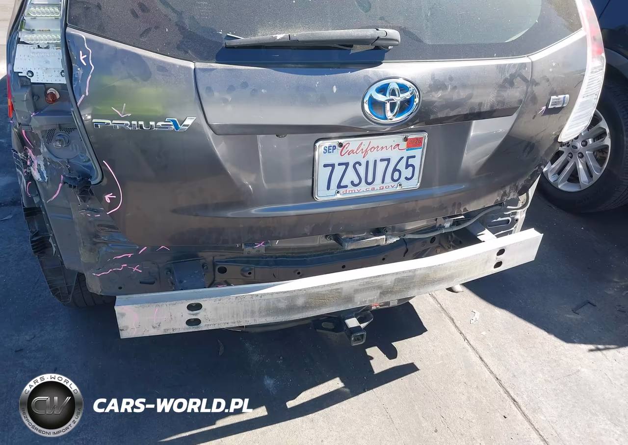 2017 Toyota Prius V Four VIN:JTDZN3EU2HJ060776 - 18