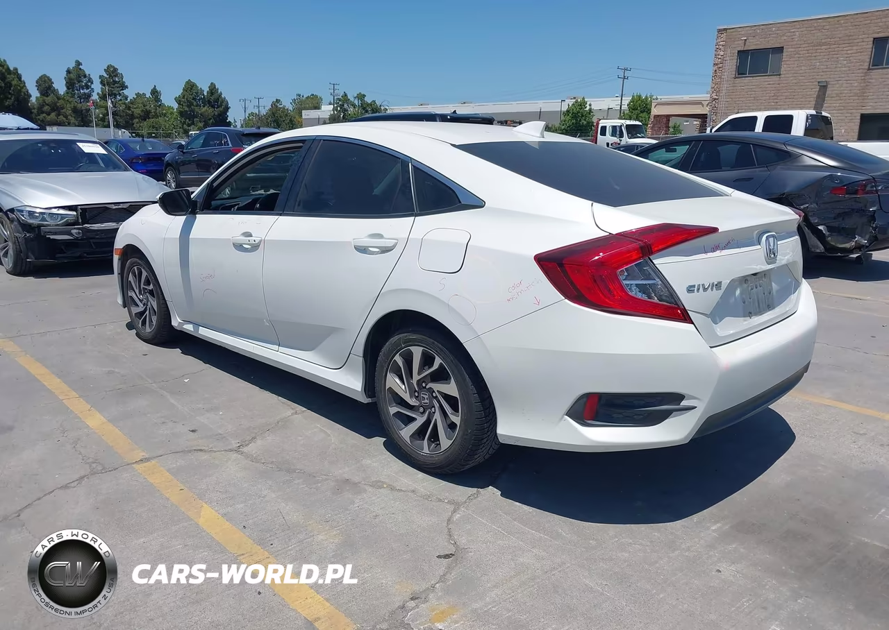 2018 Honda Civic Ex VIN:19XFC2F75JE207848 - 3
