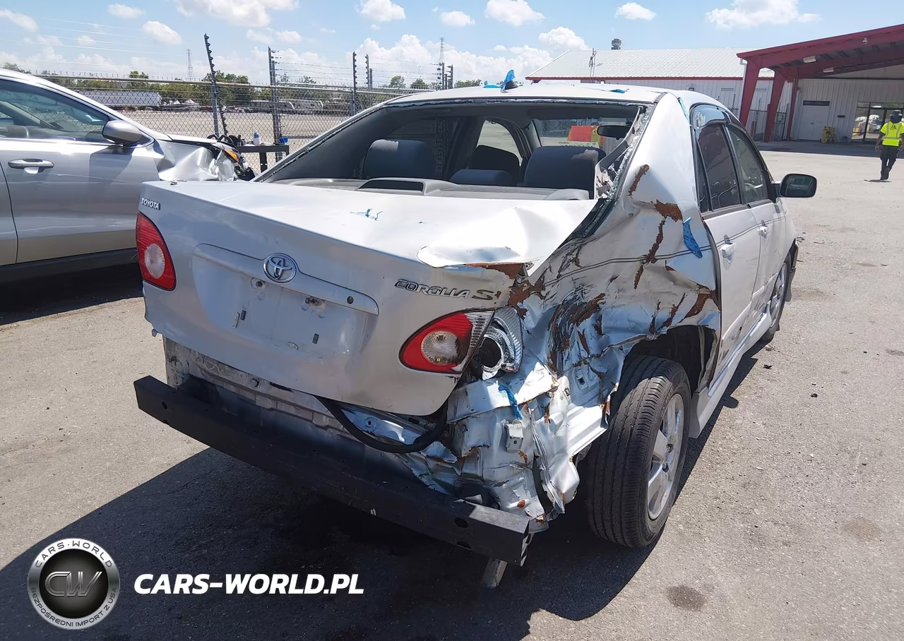 2007 Toyota Corolla S VIN:1NXBR32E67Z848858 - 4