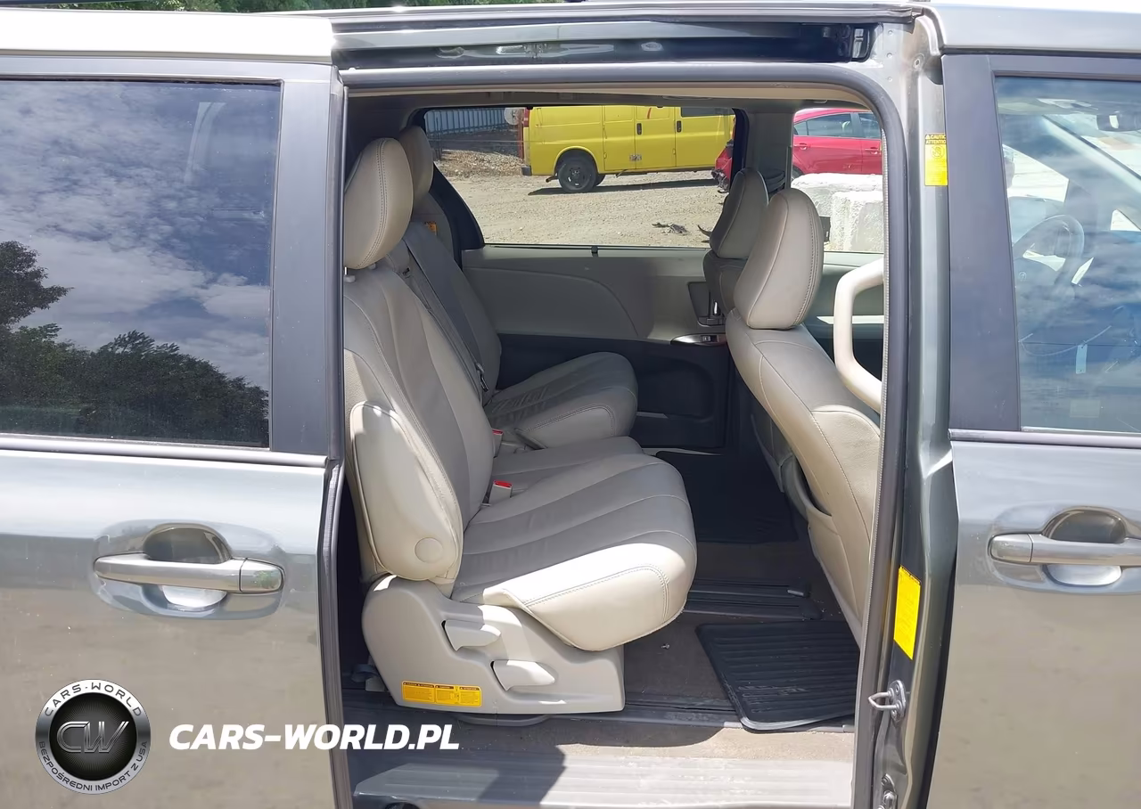 2013 Toyota Sienna Xle V6 8 Passenger VIN:5TDYK3DC5DS302213 - 8