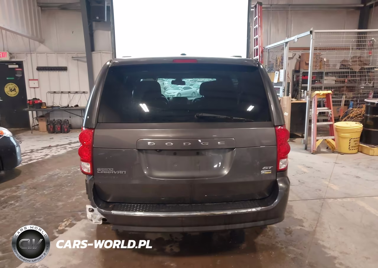 2018 Dodge Grand Caravan Gt VIN:2C4RDGEG0JR324325 - 16