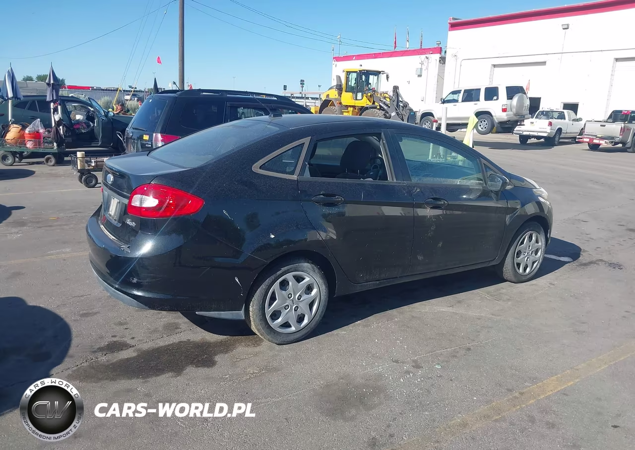2011 Ford Fiesta Se VIN:3FADP4BJ5BM160102 - 4