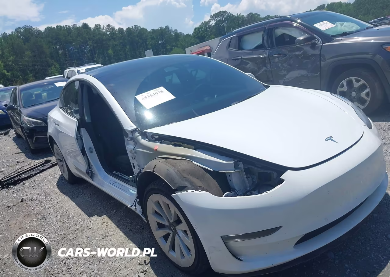 2022 Tesla Model 3 Long Range Dual Motor All-Wheel Drive – zdjęcie 1 z 15