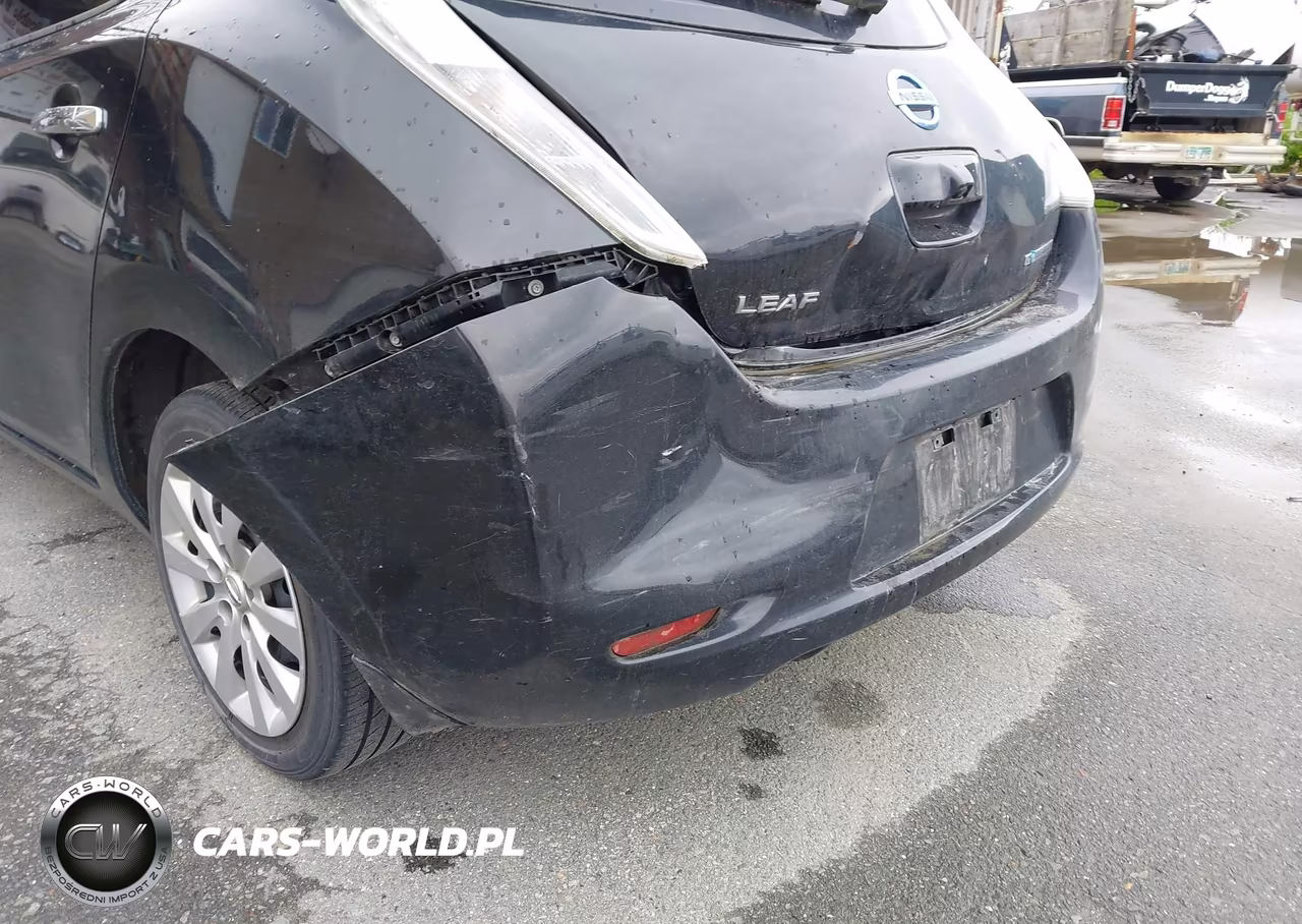 2015 Nissan Leaf S VIN:1N4AZ0CPXFC311032 - 6
