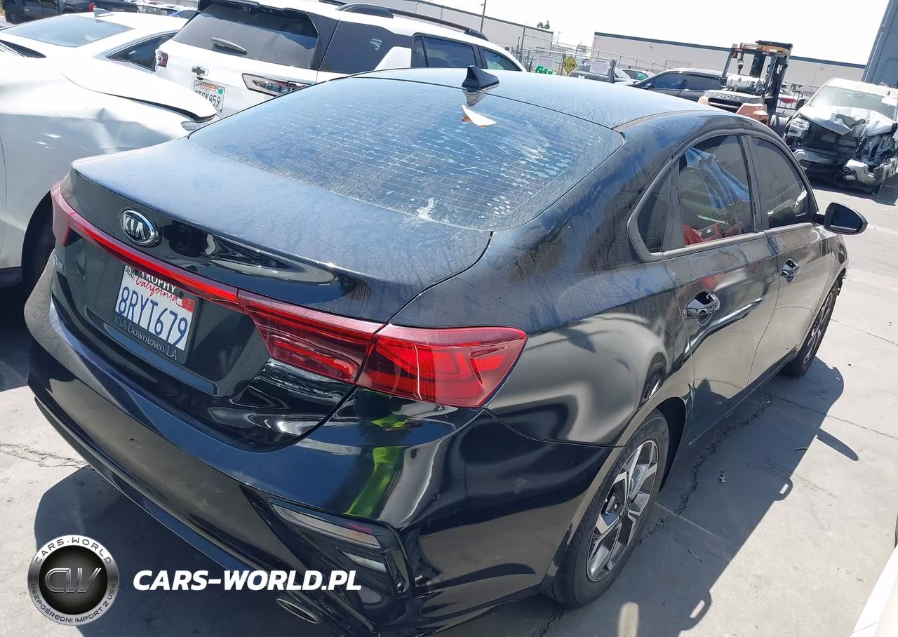 2020 Kia Forte Lxs VIN:3KPF24AD8LE208782 - 4